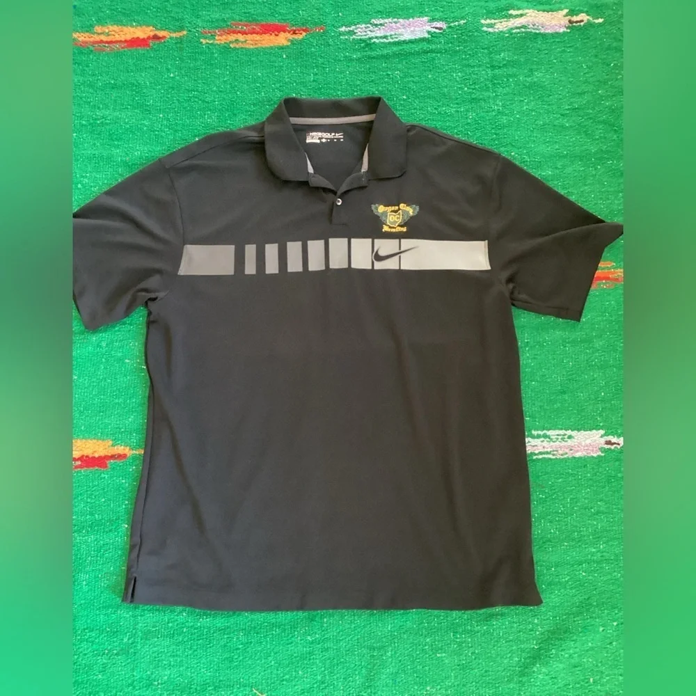 Nike Golf Dri-Fit Black Polo Shirt Oregon Clay-SZ XL PIT TO PIT 22” Length 30’